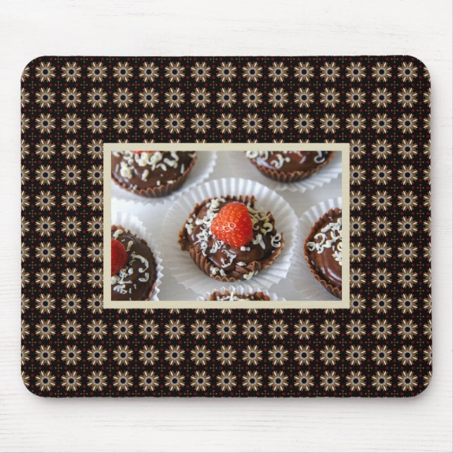 Erdbeere und dunkle Schokolade Mousse Dessert Mousepad (Vorne)