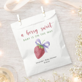 Erdbeere und lila Bugbrust Kinderdusche Geschenktütchen