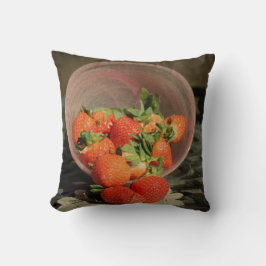 Erdbeeren in einer Glasschüssel - Alte Welt Stills Kissen