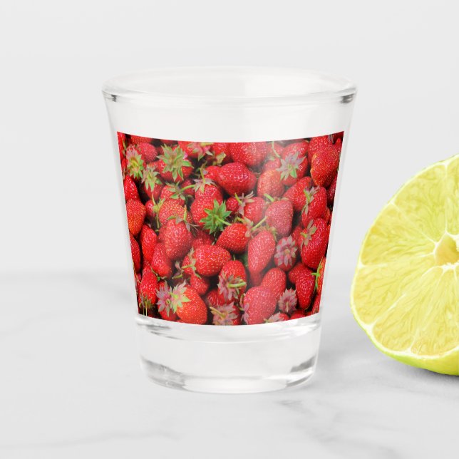 Erdbeeren Schnapsglas (Vorderseite)