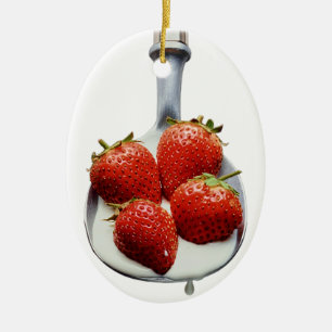 Erdbeeren und Creme Keramikornament
