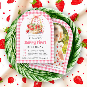 Erdbeeren und rosa Bogen Berry Erster Geburtstag Einladung