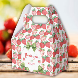 Erdbeerpärty zum ersten Geburtstag von Berry Geschenkschachtel