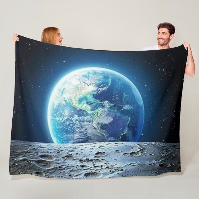 ERDE AUS DEM MOND FLEECEDECKE (Beispiel)