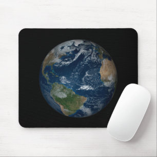 Erde mit Wolken und Meereis Mousepad
