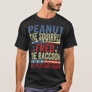 Erdnuss Das Eichhörnchen fesselte den Raccoon, um T-Shirt