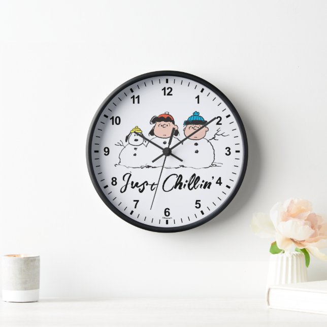 Erdnüsse | 3 Person Snowman Uhr (Zuhause)