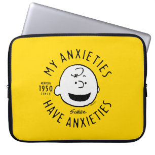 Erdnüsse   Charlie Brown Nervous seit 1950 Laptopschutzhülle