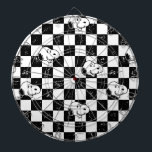 Erdnüsse | Kontrollflagge Dartscheibe<br><div class="desc">Karo dieses lustige Design von Peanuts mit Snoopy.</div>