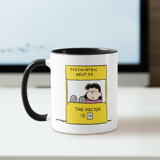 Erdnüsse | Lucy und der Arzt ist in Tasse (Mug on desk)