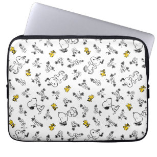 Erdnüsse   Muster für Snoopy & Woodstock B&W-Blume Laptopschutzhülle