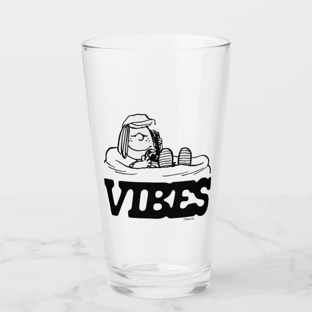 Erdnüsse | Peppermint Patty Vibes Glas (Vorderseite)