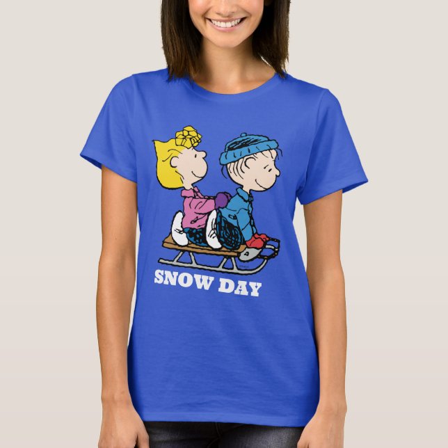 Erdnüsse | Sally & Linus Sled Riding T-Shirt (Vorderseite)