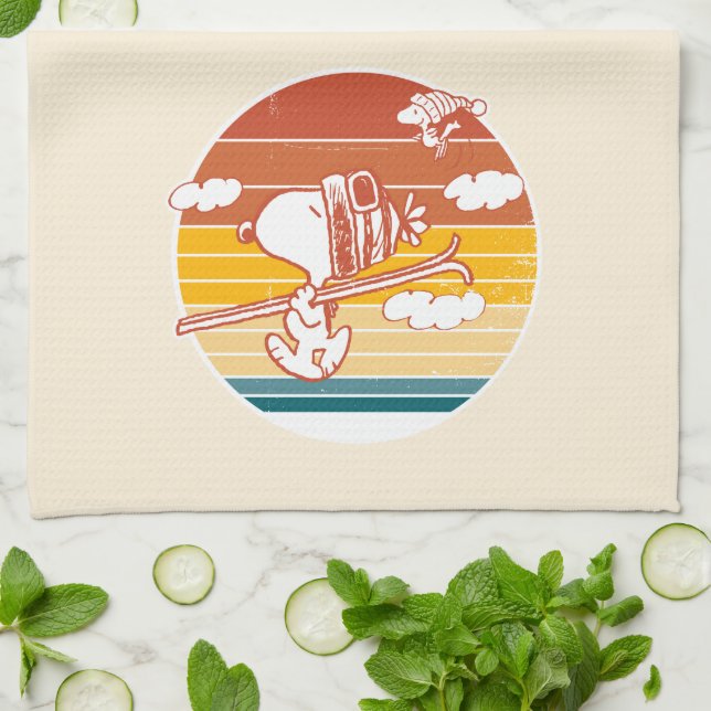 Erdnüsse | Skitour Snoopy & Woodstock Geschirrtuch (Gefaltet)