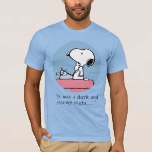 Erdnüsse Snoopy bei der Schreibmaschine T-Shirt