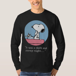 Erdnüsse   Snoopy bei der Schreibmaschine T-Shirt