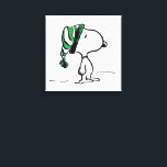 Erdnüsse | Snoopy Green Snow Cap Leinwanddruck<br><div class="desc">Karo dieses lustige Design von Peanuts mit Snoopy.</div>