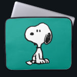 Erdnüsse | Snoopy Turns Laptopschutzhülle<br><div class="desc">Snoopy ist der liebliche Beagle von Charlie Brown im Comic-Streifen Peanuts von Charles M. Schulz. Karo aus diesem niedlichen Peanuts Design mit diesem lieblichen Hund.</div>