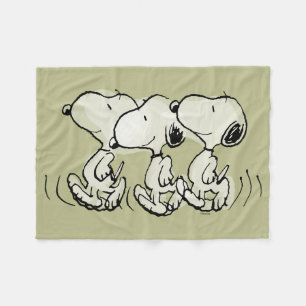 Erdnüsse Snoopy Walking Tall Fleecedecke