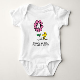 Erdnüsse   Snoopy & Woodstock-Blume Baby Strampler
