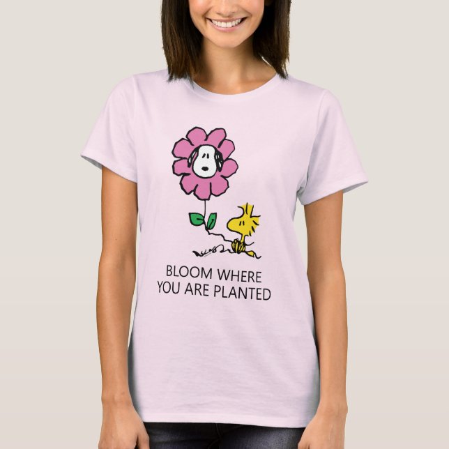 Erdnüsse | Snoopy & Woodstock-Blume T-Shirt (Vorderseite)