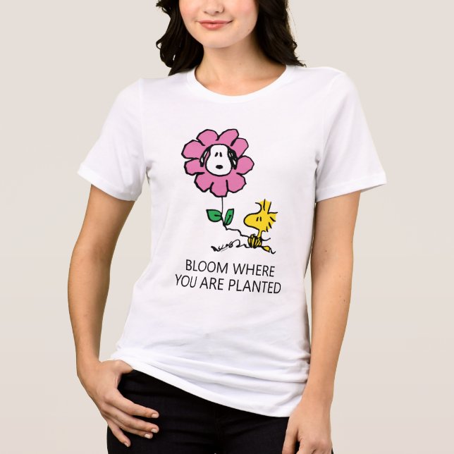 Erdnüsse | Snoopy & Woodstock-Blume Tri-Blend Shirt (Vorderseite)