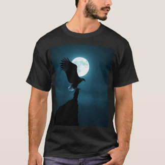 Erhabener Adler im mondbeschienenen Wald Künstleri T-Shirt