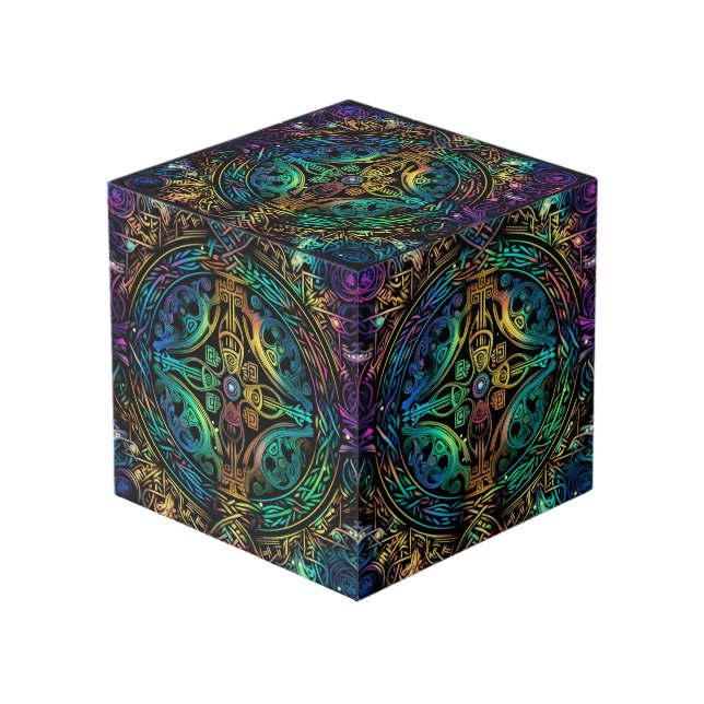 Erhöhen Sie Ihren Platz mit Abstraktem Foto Cube A Würfel (Vorderseite Schrägansicht)