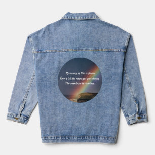 Erholung der Abhängigkeit Inspiration Zitat Regenb Jeansjacke