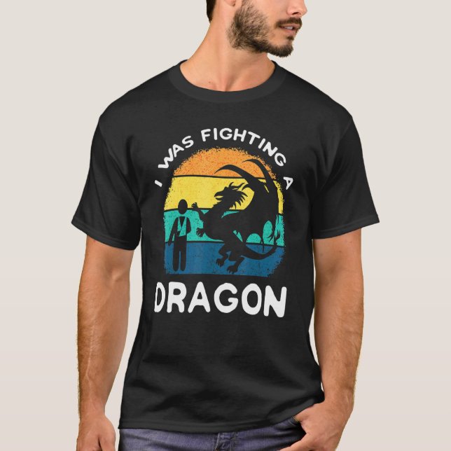 Erholung der Operation eines gebrochenen Arm-Drach T-Shirt (Vorderseite)