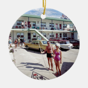 Erholungs-Bucht-Motel in den sechziger Jahren Keramik Ornament