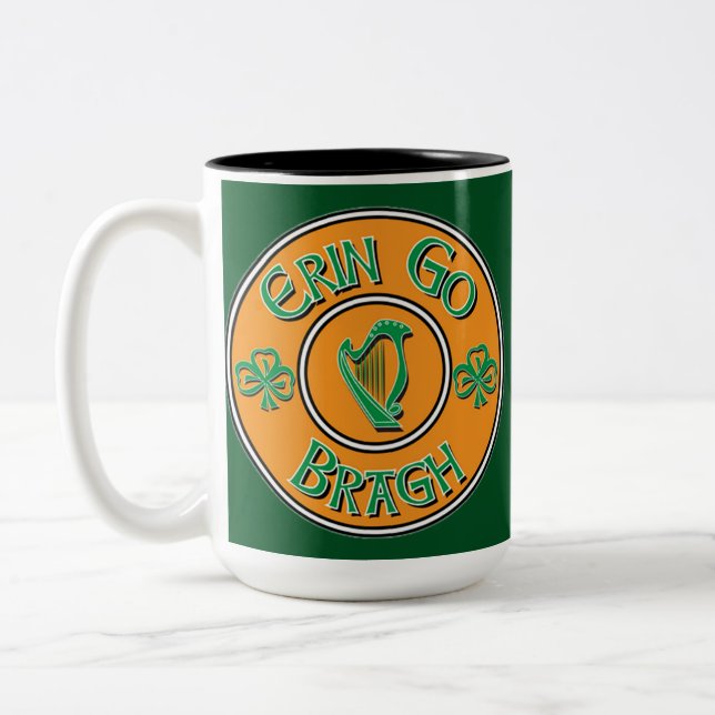 Erin Go Bragh Irish Logo Tasse (Links)
