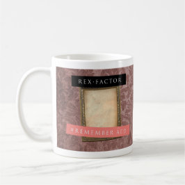 Erinnern Sie sich an AED, die gemusterte Tasse