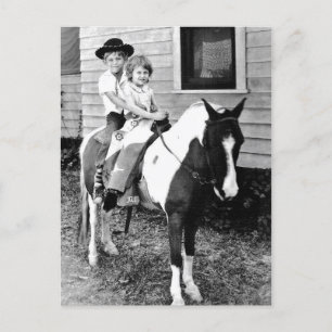 Erinnern Sie sich an Pony Ride Portraits Postkarte