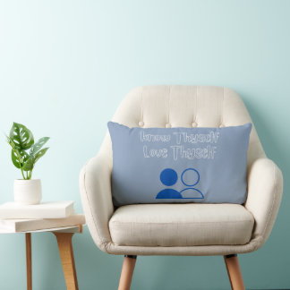 Erkenne dich selbst, Liebe Thyself Lumbar Kissen
