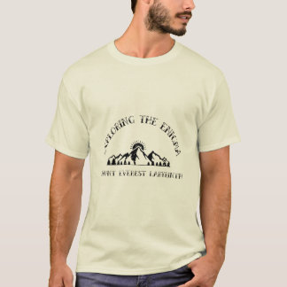 Erkundung des Enigma Mount Everest Labyrinths T-Shirt