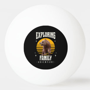 Erkundung des Familienabenteuers Tischtennisball