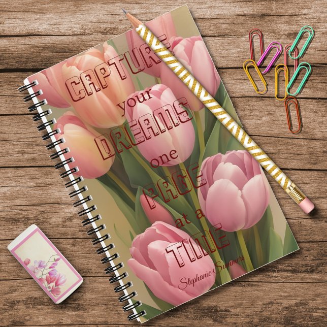 Erleben Sie Ihre Träume Inspirationsrosa Tulip Adu Notizbuch (Von Creator hochgeladen)