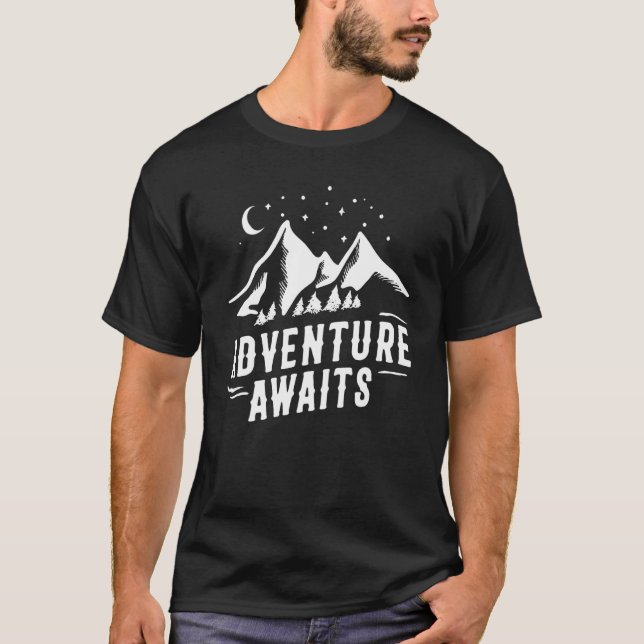 Erlebnis erwartet Camping Wandern Im Fünfspänner ü T-Shirt (Vorderseite)