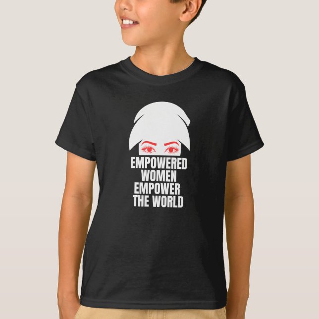 Ermächtigung der Frauen zum Weltfrauentag T-Shirt (Vorderseite)