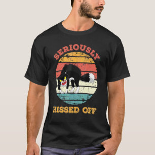 Ernsthaft Zornige Wütende Katze Klassiker T-Shirt