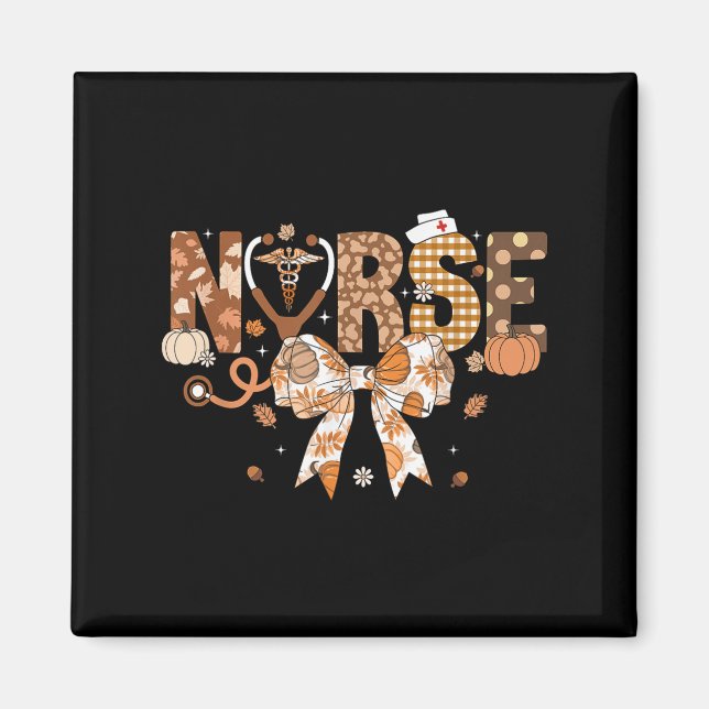 Erntedank Nurse Coquette Bow Fall Scrub Top Nur Magnet (Vorne)