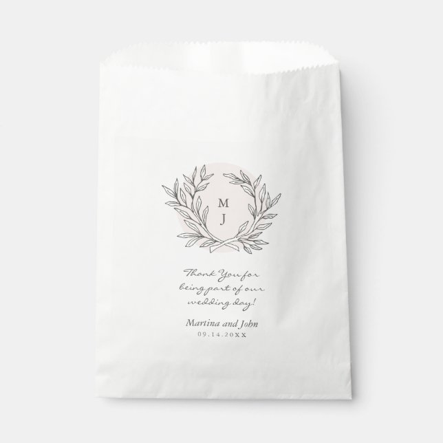 Errötender Rustikaler Monogramm-Kranz Hochzeitsges Geschenktütchen (Vorderseite)
