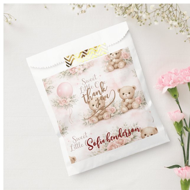 errötender Teddybär Florale Geschenktüte Geschenktütchen (Von Creator hochgeladen)
