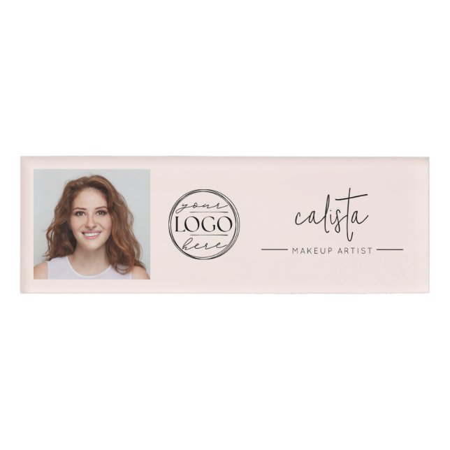 Errötendes Rosa Skript-Logo Foto Make-up Namenschild (Vorderseite)