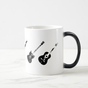 Erscheinende Gitarren, die Tasse verwandeln