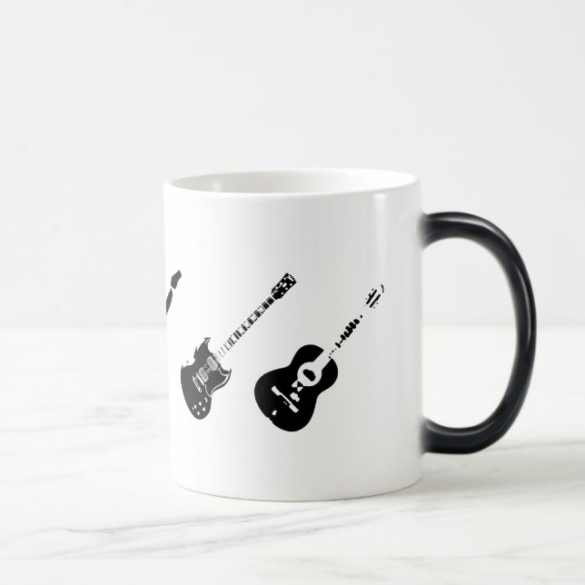 Erscheinende Gitarren, die Tasse verwandeln (Rechts)