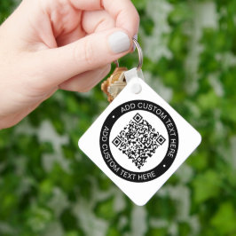 Ersetzen durch Ihren eigenen hochgeladenen QR-Code Schlüsselanhänger