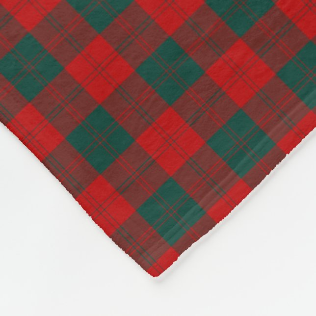 Erskine Clan Red und Green Tartan Fleecedecke (Ecke)