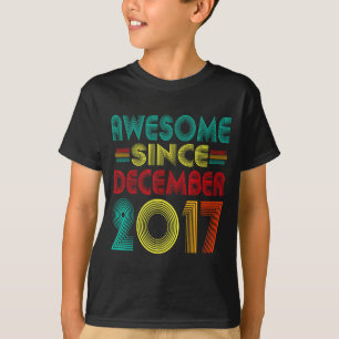 Erstaunlich seit Dezember 2017 Jahre 8. Geburtstag T-Shirt